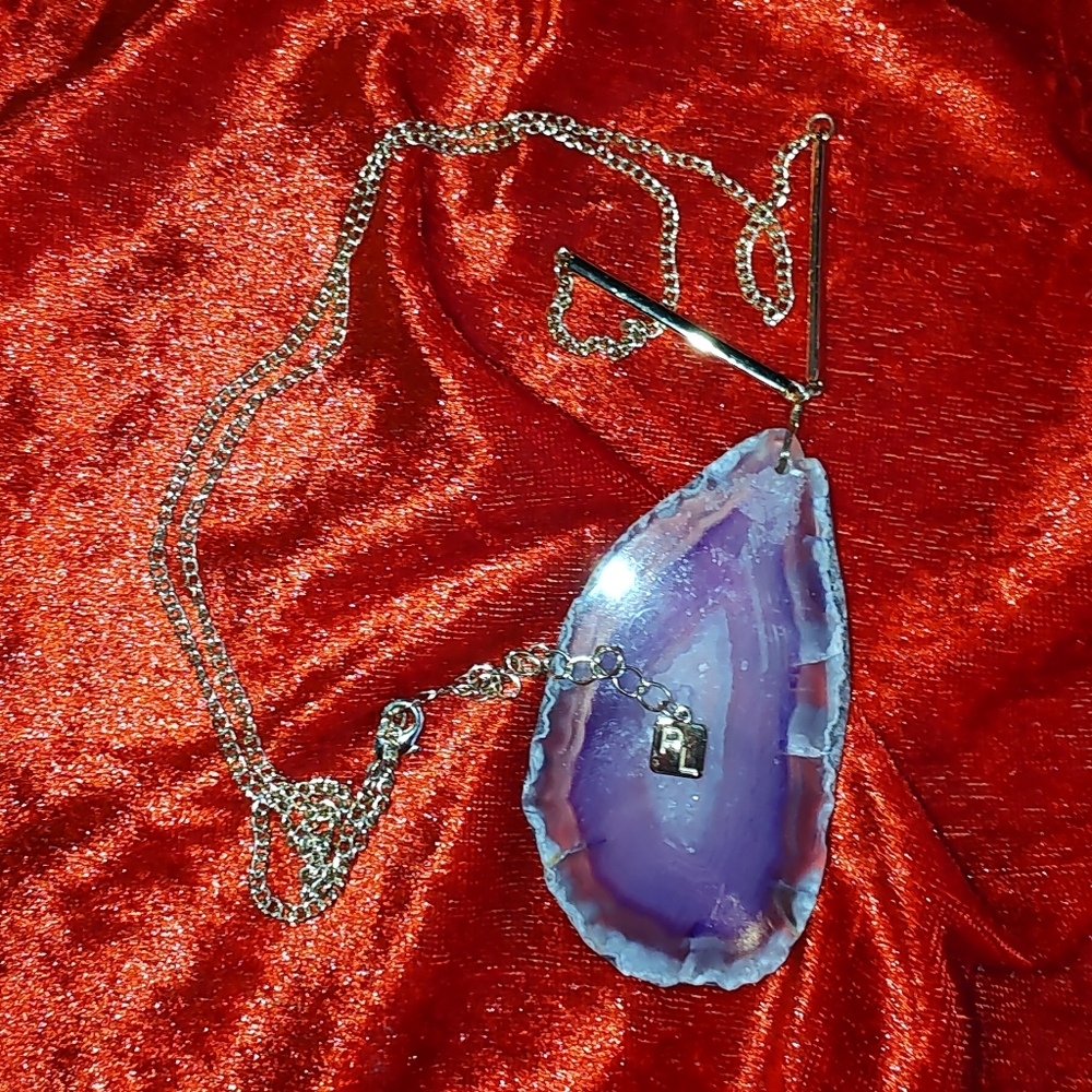 Park Lane Sliced Agate In Purple With A Gold Tone Chain